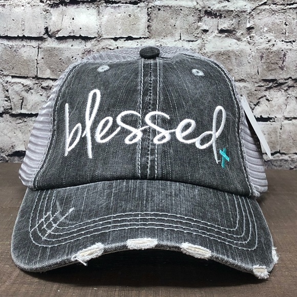 "Blessed" Embroidered & Distressed Trucker Cap - Picture 1 of 8